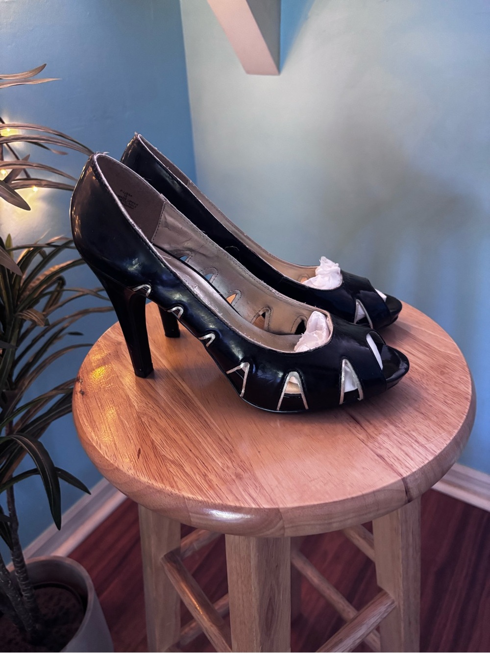 Steve Madden Black Peep-Toe High Heel Pumps Size 9.5